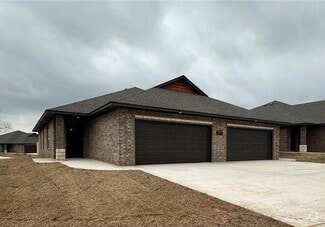 Building Photo - 7620 Wildflower Way