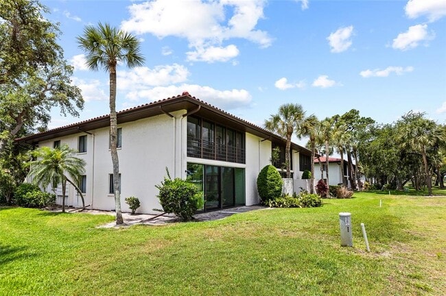 Building Photo - 3500 El Conquistador Pkwy