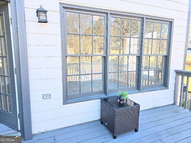 Building Photo - 2287 Birch Hollow Trail