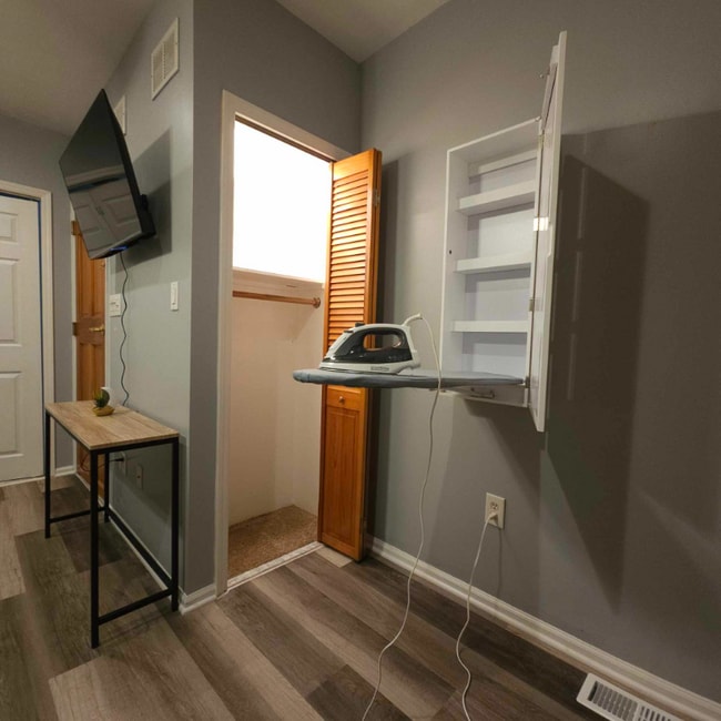 Building Photo - 510 North St