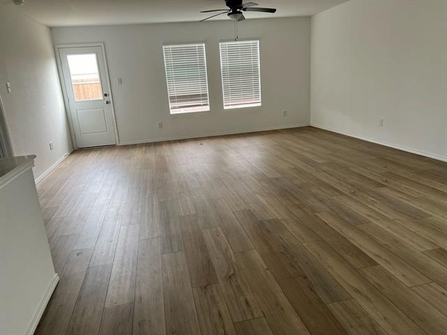 Building Photo - 403 Moray Dr