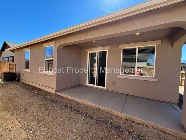 Building Photo - 1097 Dapple Dr