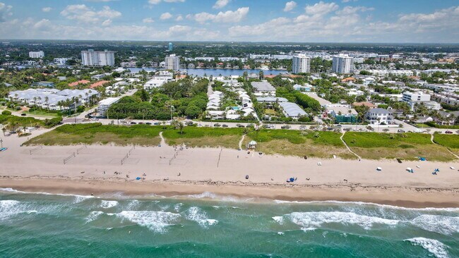 Building Photo - 320 S Ocean Blvd