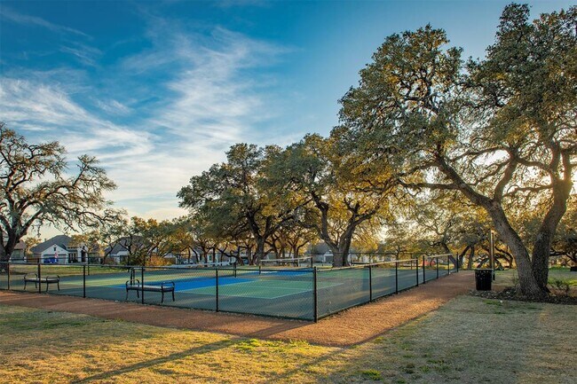 Building Photo - 215 Milam Crk Dr