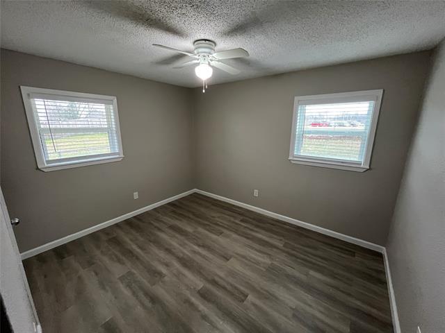 Building Photo - 1705 Burke Dr