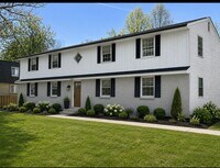 Building Photo - 2-Bedroom Remodeled Unit across from Lake Erie