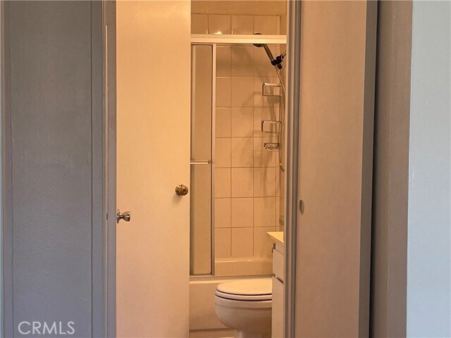 Building Photo - 1430 W Badillo St