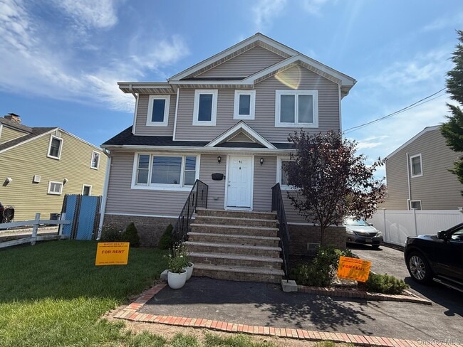 Primary Photo - 46 Lincoln Pl