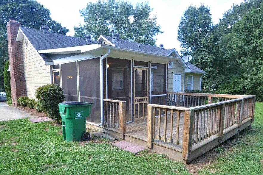 Building Photo - 14954 Forest Mist Way