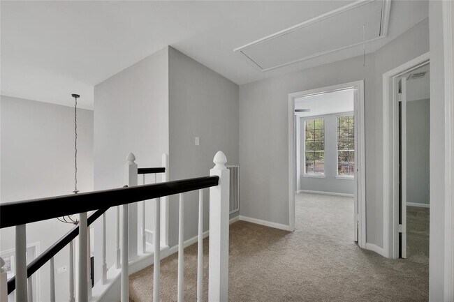 Building Photo - 35 Cornerbrook Pl