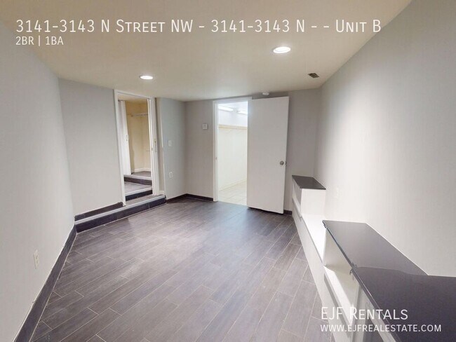 Building Photo - 3141-3143 N Street NW - 3141-3143 N --Unit B