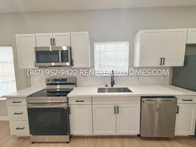 Building Photo - 6534 Myrtle St