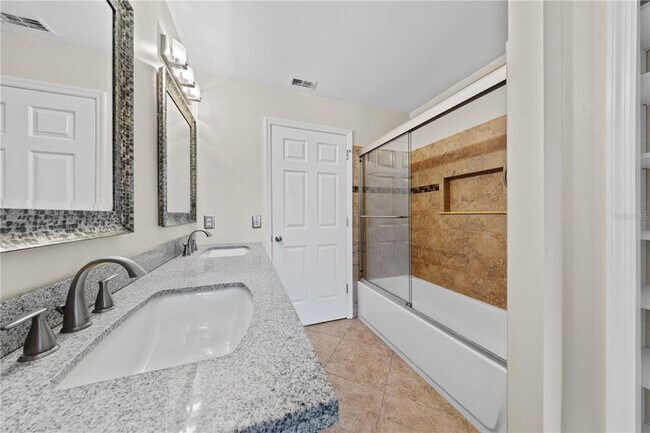 Building Photo - 308 Silver Pine Dr