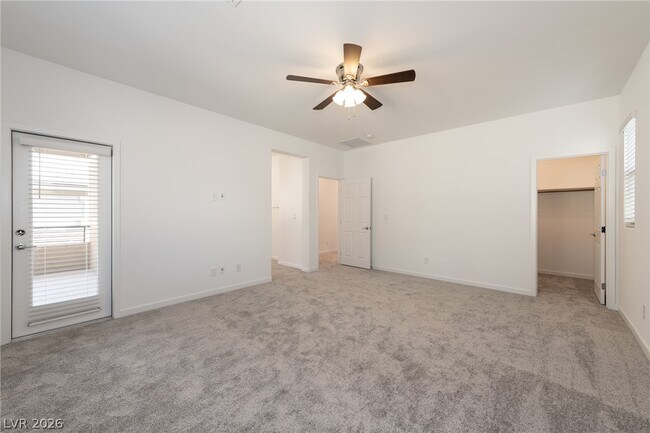 Building Photo - 12412 Ocean Tiller Ave