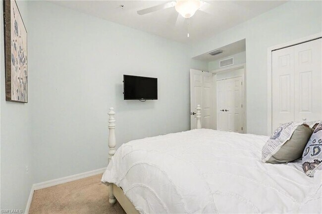 Building Photo - 28050 Cookstown Ct