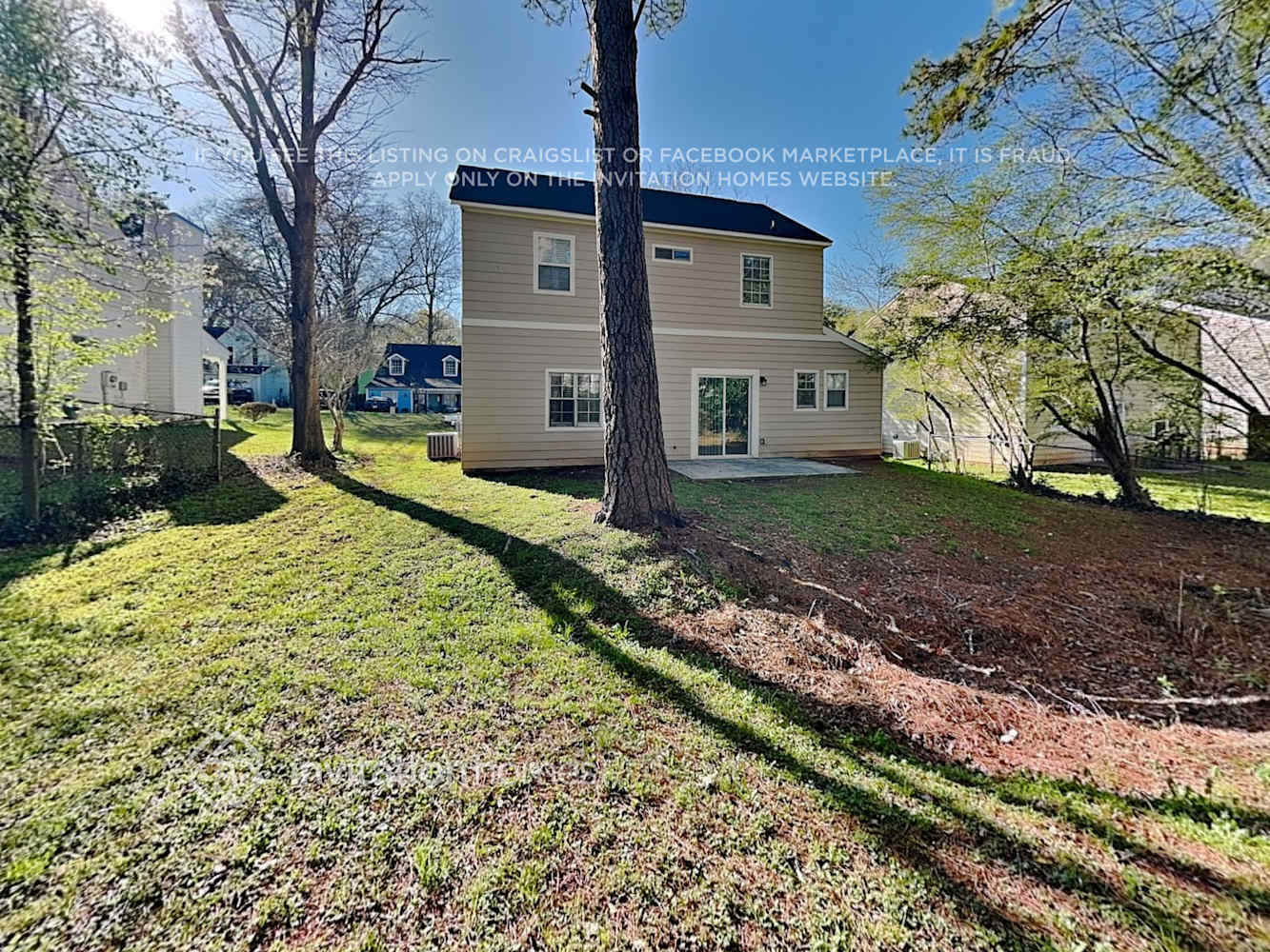 Building Photo - 1052 Autumn Crest Dr