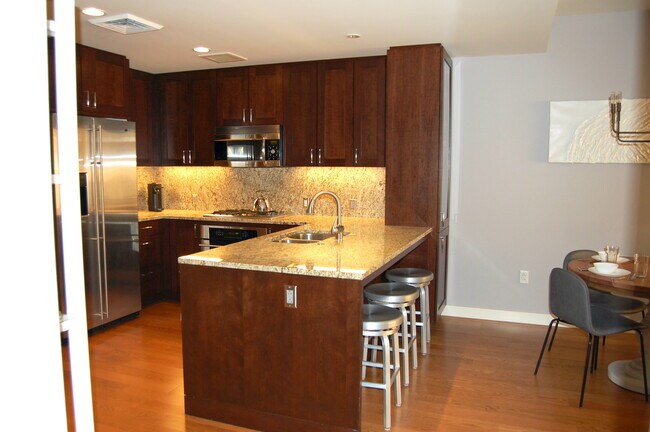 Building Photo - 55 W S Temple