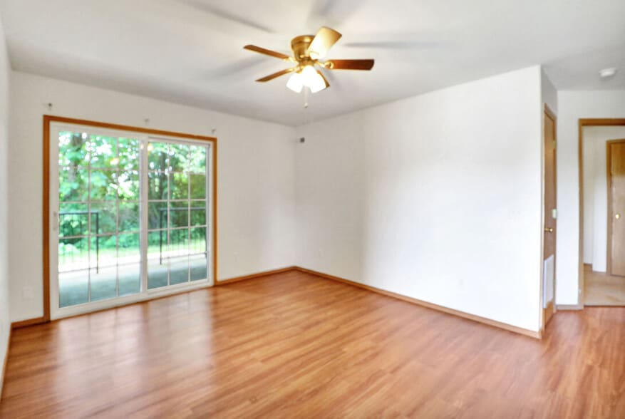 Building Photo - Excelsior Gardens Apartments