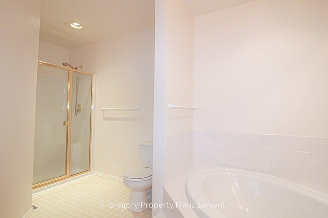 Building Photo - 8221 53rd Ave W