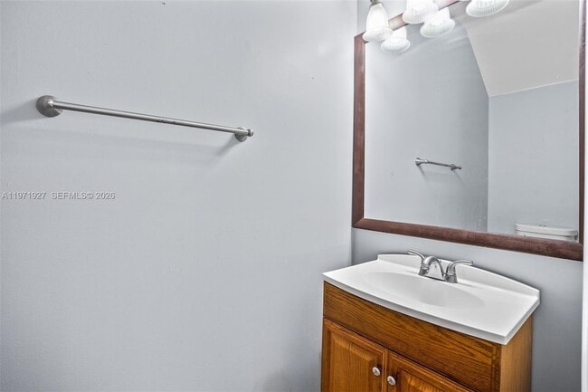 Building Photo - 2167 Hacienda Terrace