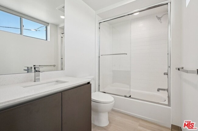 Building Photo - 1814 Federal Ave