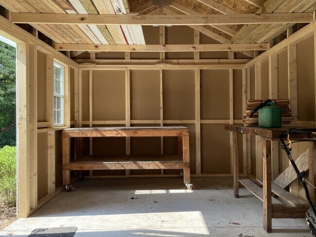 Building Photo - 4107 Aspen St