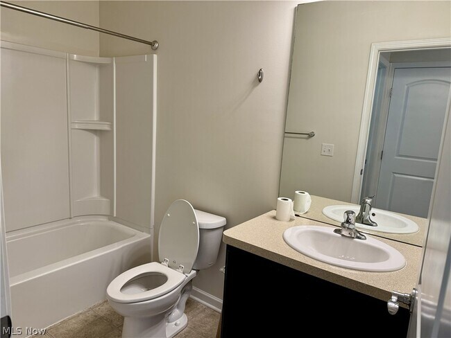 Building Photo - 6648 Park Pointe Ct