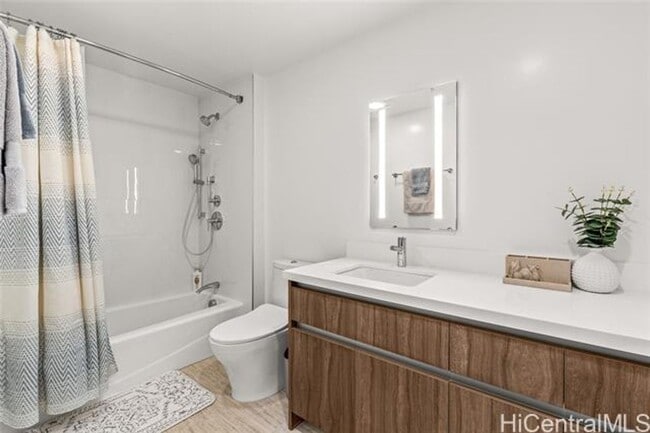 Building Photo - Fully furnished 1 bedroom w/ parking at The Park on Keeaumoku