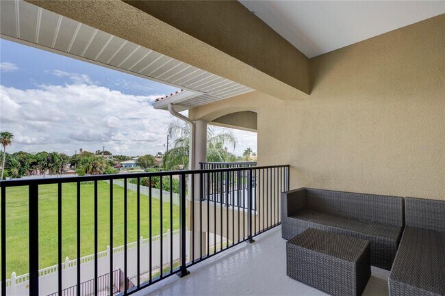Building Photo - 300 Capri Blvd