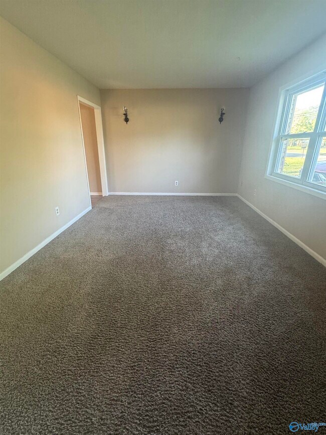 Building Photo - 3918 Binderton Pl SW