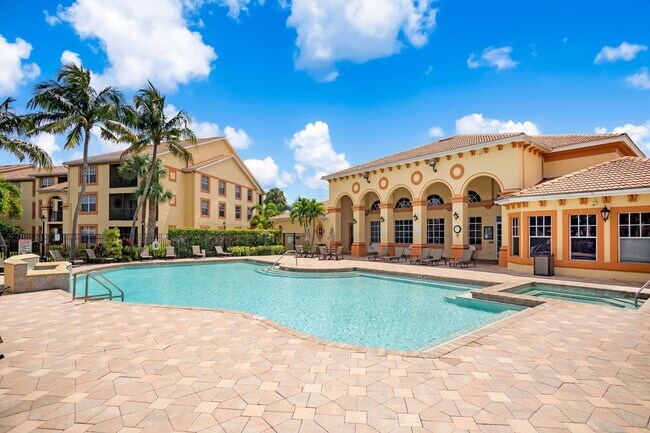 Building Photo - ** FAIRWAY PRESERVE ** 1 BED / 1 BATH CONDO - PET OK! - LAKE VIEW - NORTH NAPLES - ANNUAL RENTAL