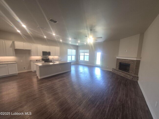 Building Photo - 2144 Kirksey Ave