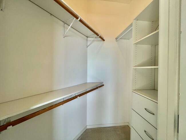 Building Photo - Adeline Place – Modern Comfort & Sophisticated 1 Bed / 1 Bath