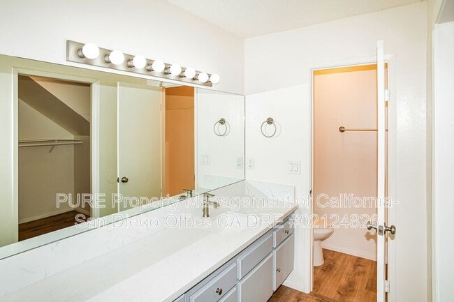 Building Photo - 1985 Seawind Way