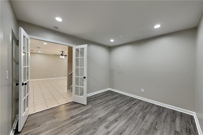 Building Photo - 2101 Chatou Pl