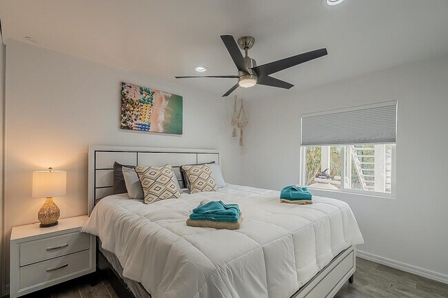 Building Photo - 2534 N 87th Way