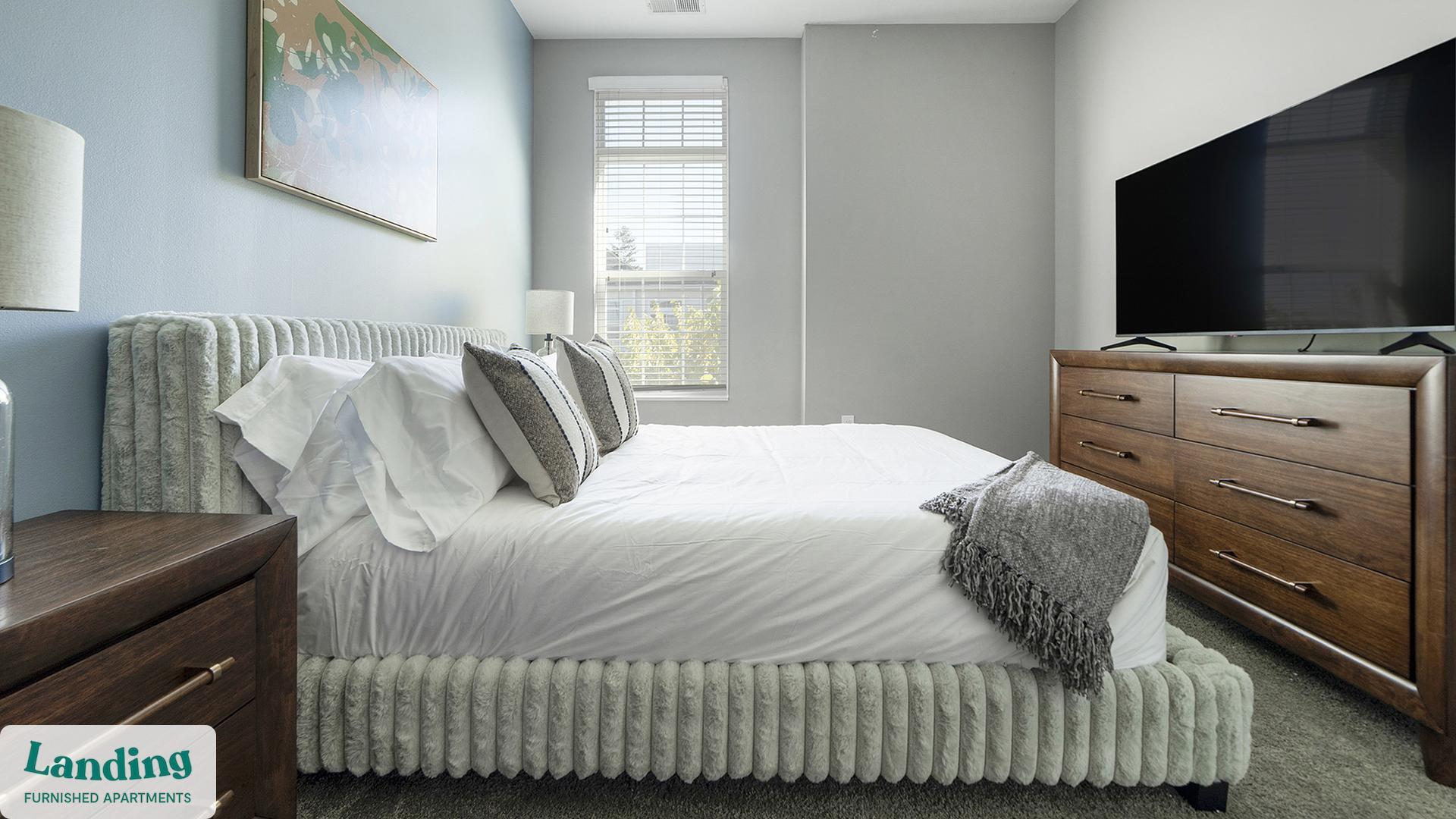 Building Photo - 41 E 9th Ave