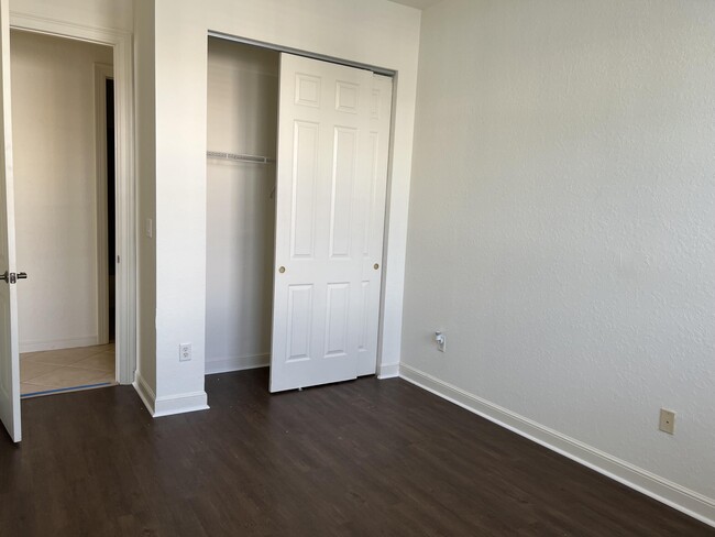 Building Photo - 661 Corte Madera Ln