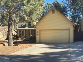 Building Photo - Great 4 bedroom home in  Ponderosa trails!...