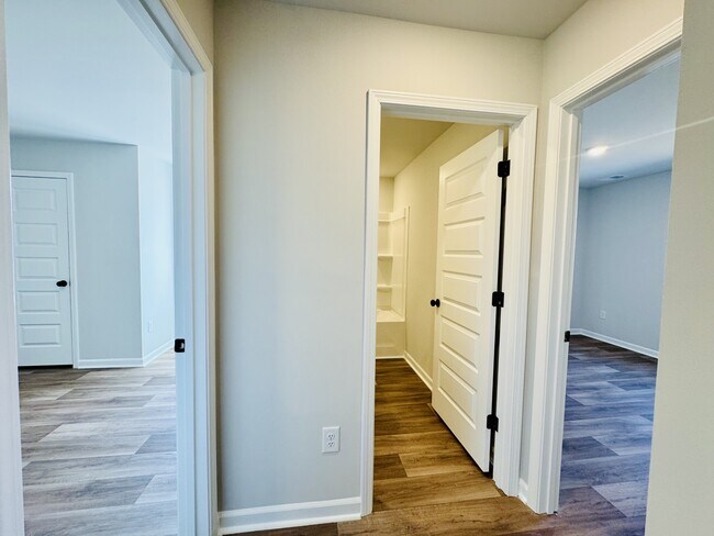 Building Photo - 348 SC-348