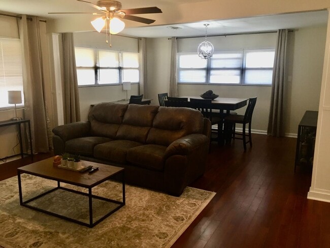 Building Photo - TURN KEY FULLY FURNISHED RENTAL