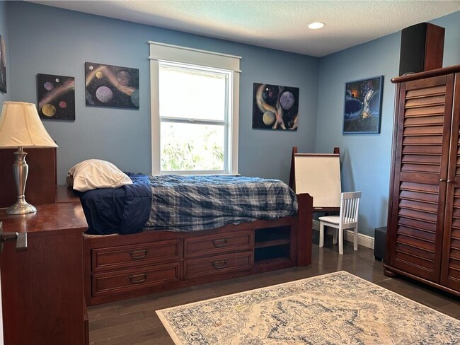 Building Photo - 4332 145th Ave N