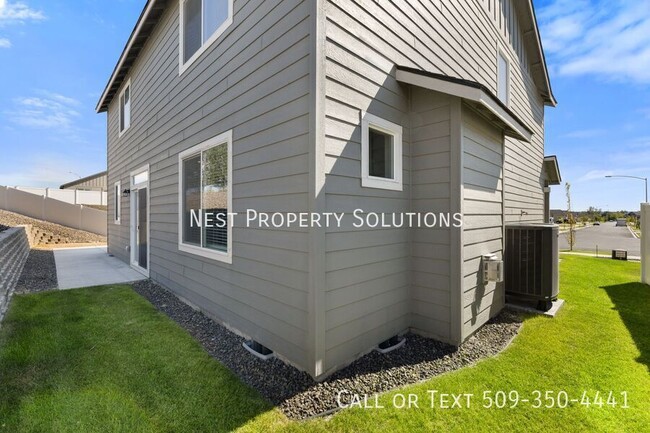 Building Photo - 4280 W Wood Ct