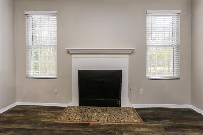 Building Photo - 442 Sherwood Oaks Rd