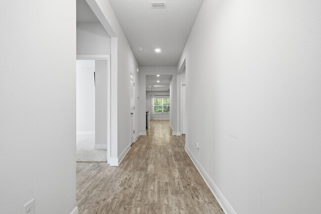 Building Photo - 191 Southern Pnes Rd