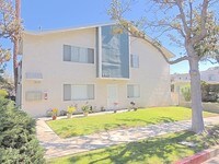 Building Photo - 6900 Knowlton Place