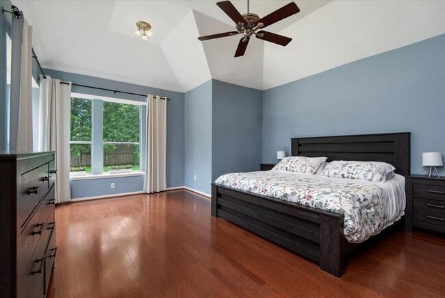 Building Photo - 314 Trailwood Ct