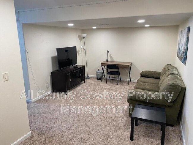 Building Photo - 4124 Plateau Ct