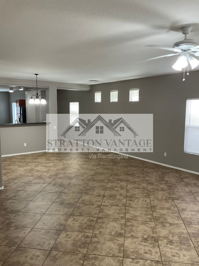 Building Photo - 5437 W Maldonado Rd