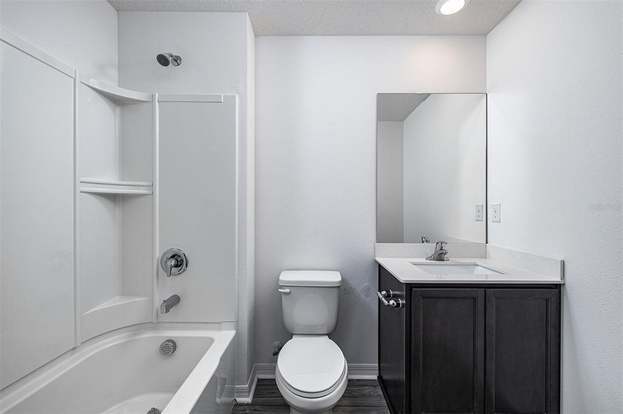 Building Photo - 1569 Wynford Cir